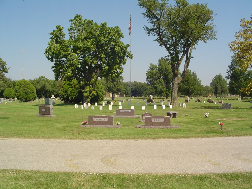 White Chapel Memorial Gardens & Mausoleum, 1824 N Oliver Ave, Wichita