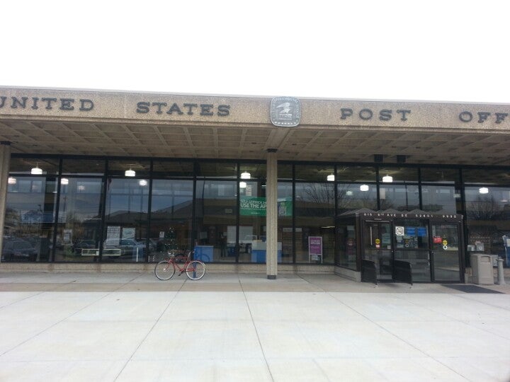 United States Postal Service, 615 6th Ave SE, Cedar Rapids, IA - MapQuest