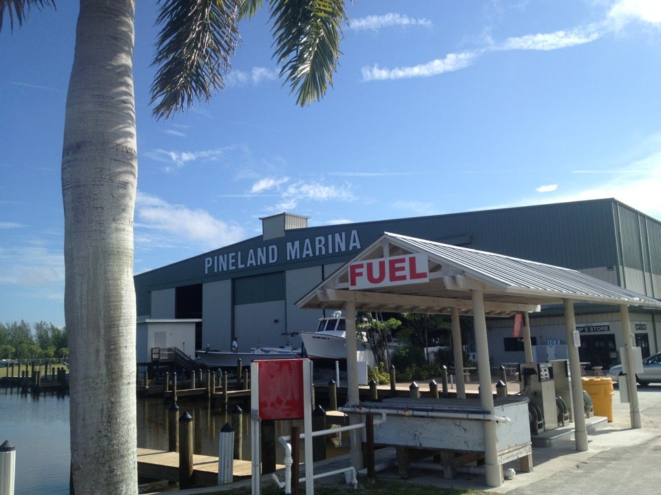 Boat Storage  Pineland Marina, Bokeelia, Florida - Pineland Marina