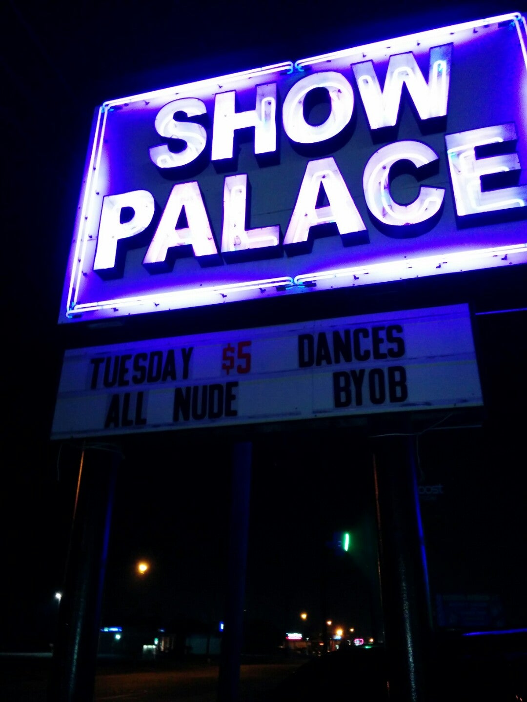 Showpalace, 1411 Spencer Hwy, South Houston, TX - MapQuest