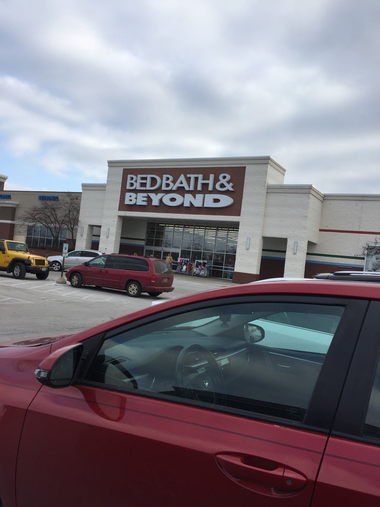 Bed bath outlet and beyond snoogle