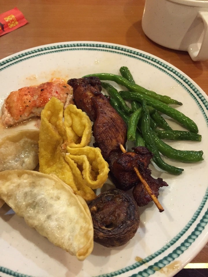 China King Buffet, 2088 Lowes Dr, Clarksville, TN, Chinese Restaurants