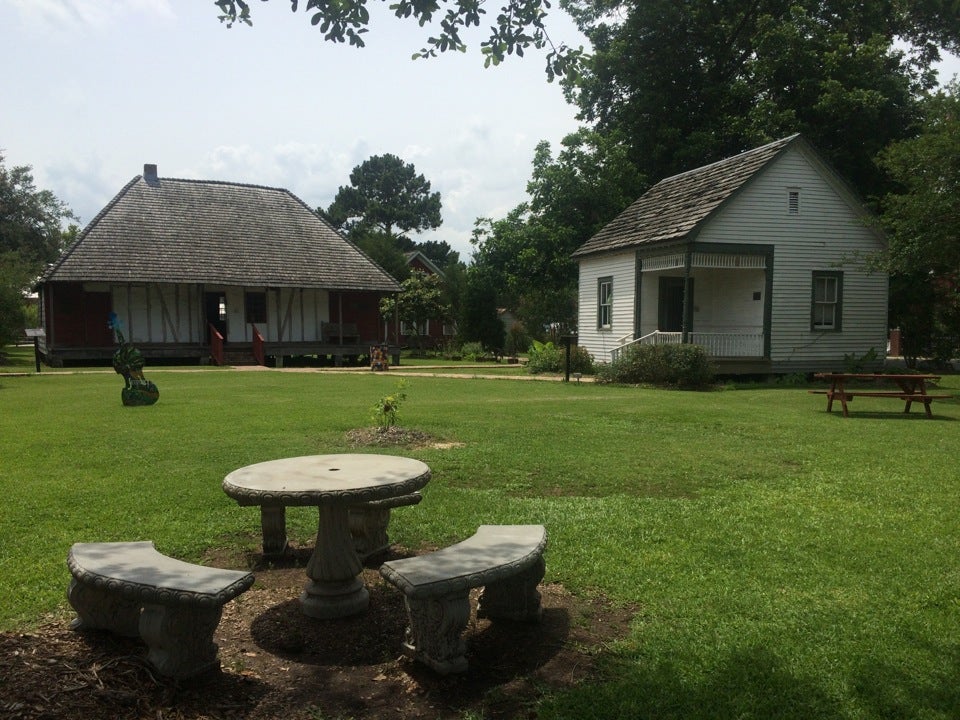 Le Vieux Village de Poste des Opelousas, 828 E Landry St, Opelousas, LA