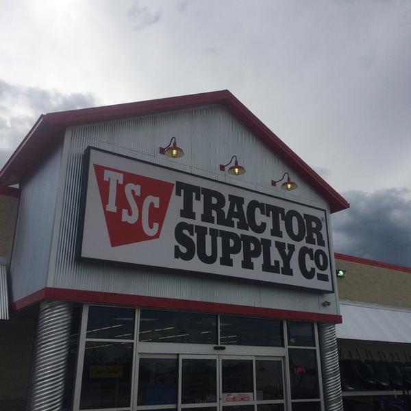 Tractor Supply Company, 29 NM-518, Las Vegas, NM - MapQuest