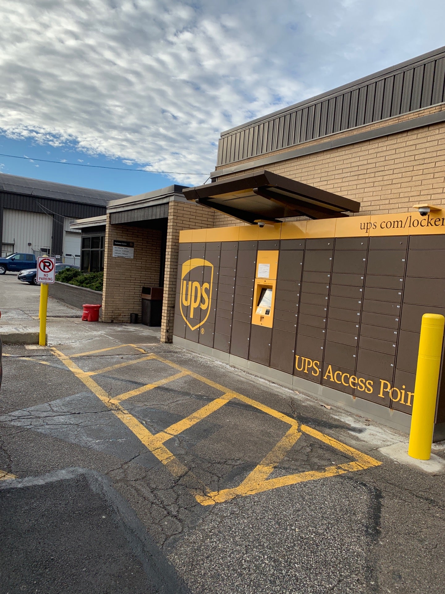 Ups Drop Box Off Near Me - 6jslhe1
