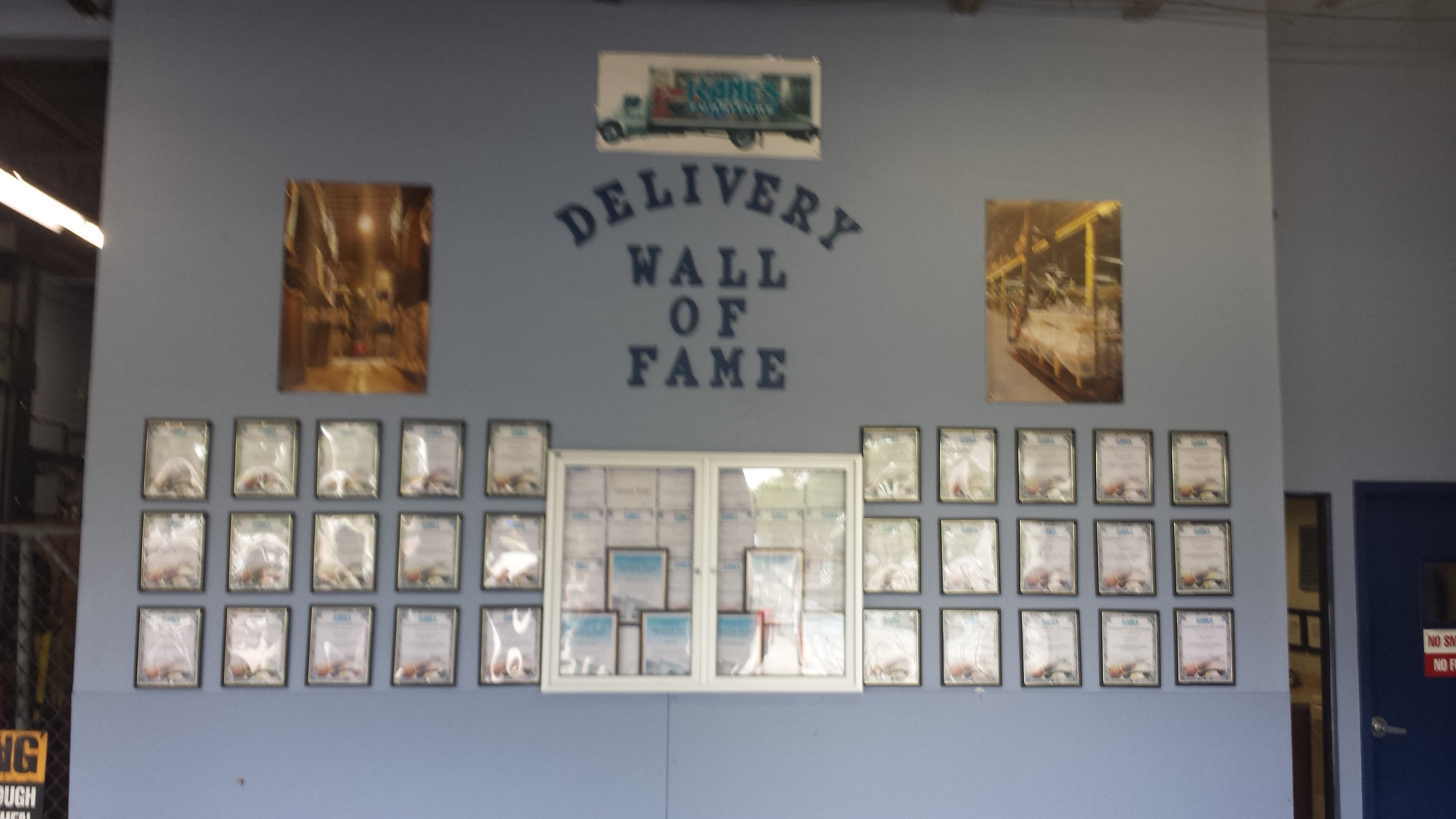 Kane's Furniture Corporate Office/Warehouse/Customer Pickup, 5700 70th