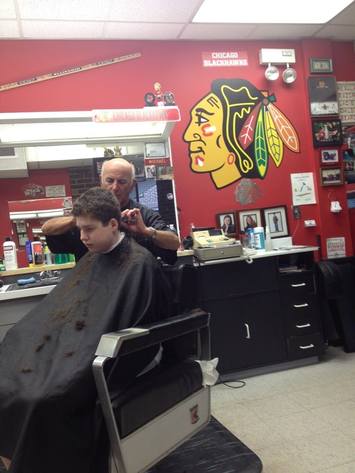 Michael's Barber Shop CLOSED, 950 N Western Ave, Suite 120, Lake