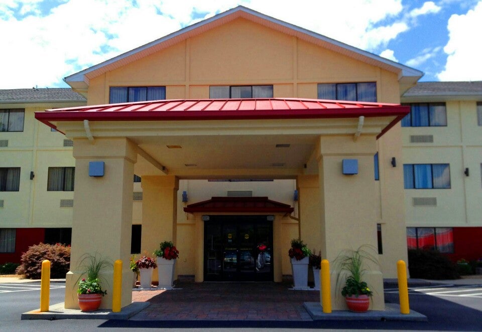 Country Inn & Suites by Radisson, Abingdon, VA, 940 E Main St, Abingdon