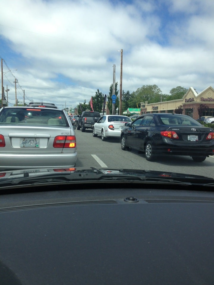 Hoxie Four Corners, Airport Rd, Warwick, RI, Outdoor Sports MapQuest