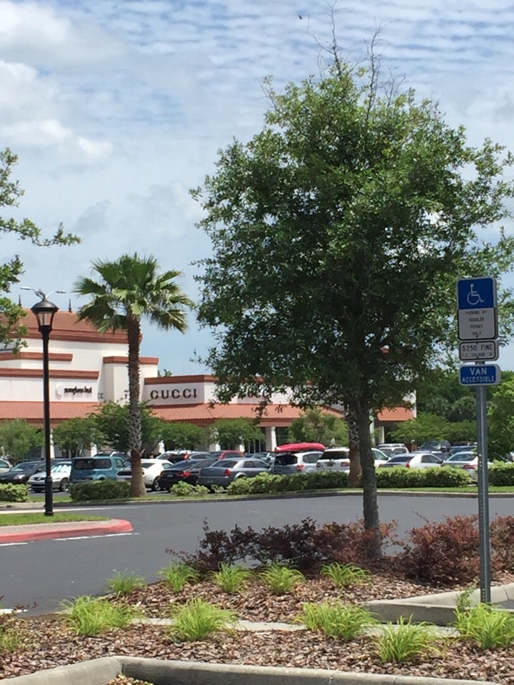 Gucci Outlet, 470 Outlet Mall Blvd, Ste 1150, St Augustine, FL, Clothing  Retail - MapQuest