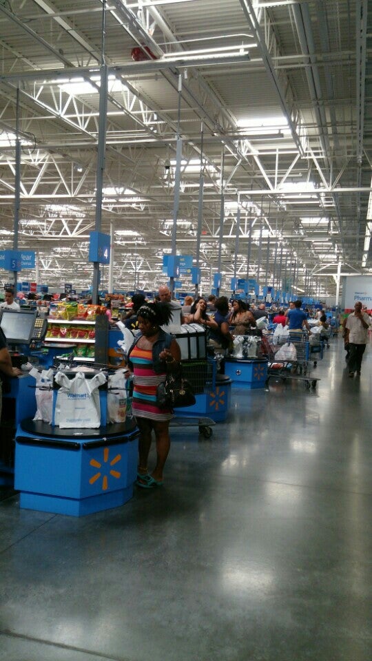 Walmart Supercenter - 3200 Nw 79th Street