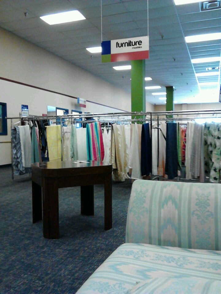 Goodwill Store and Donation DriveThru, 3120 Peach Orchard Rd, Augusta