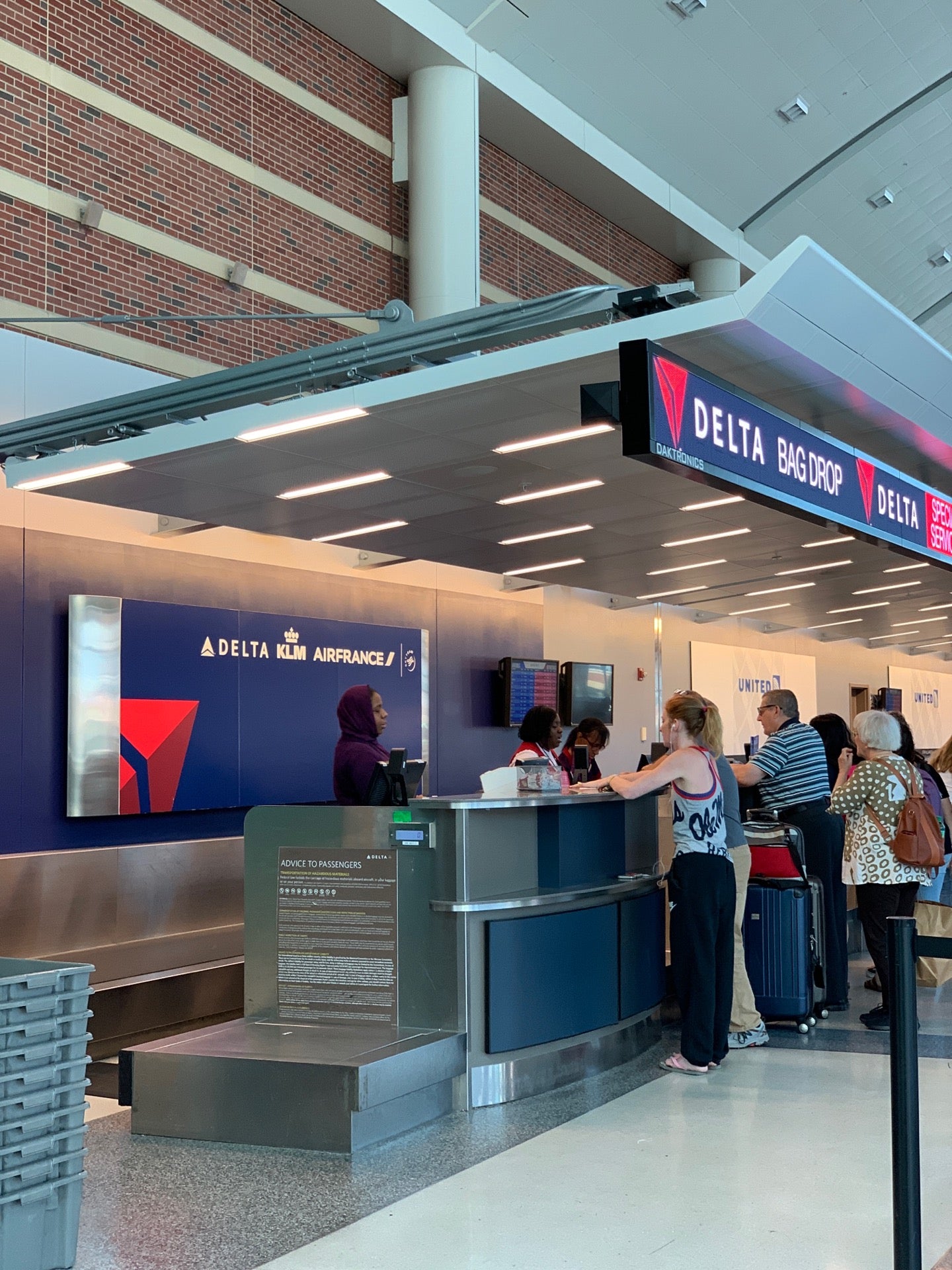 Richmond International Airport (RIC), 1 Richard E Byrd Terminal 200