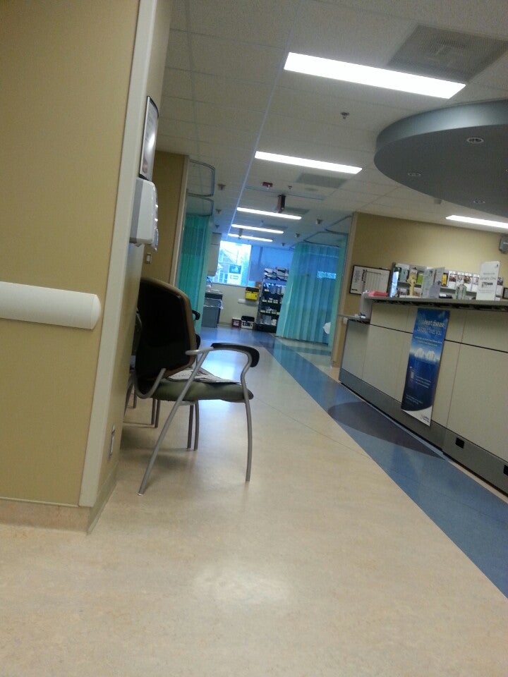 St Mary S General Hospital 911 Queen S Blvd Kitchener ON N2M 1B2 CA   637077 2TS1bZN8J JUOcZRhXaxaSFJ 5sYEG HAJ8s YrhhyY 