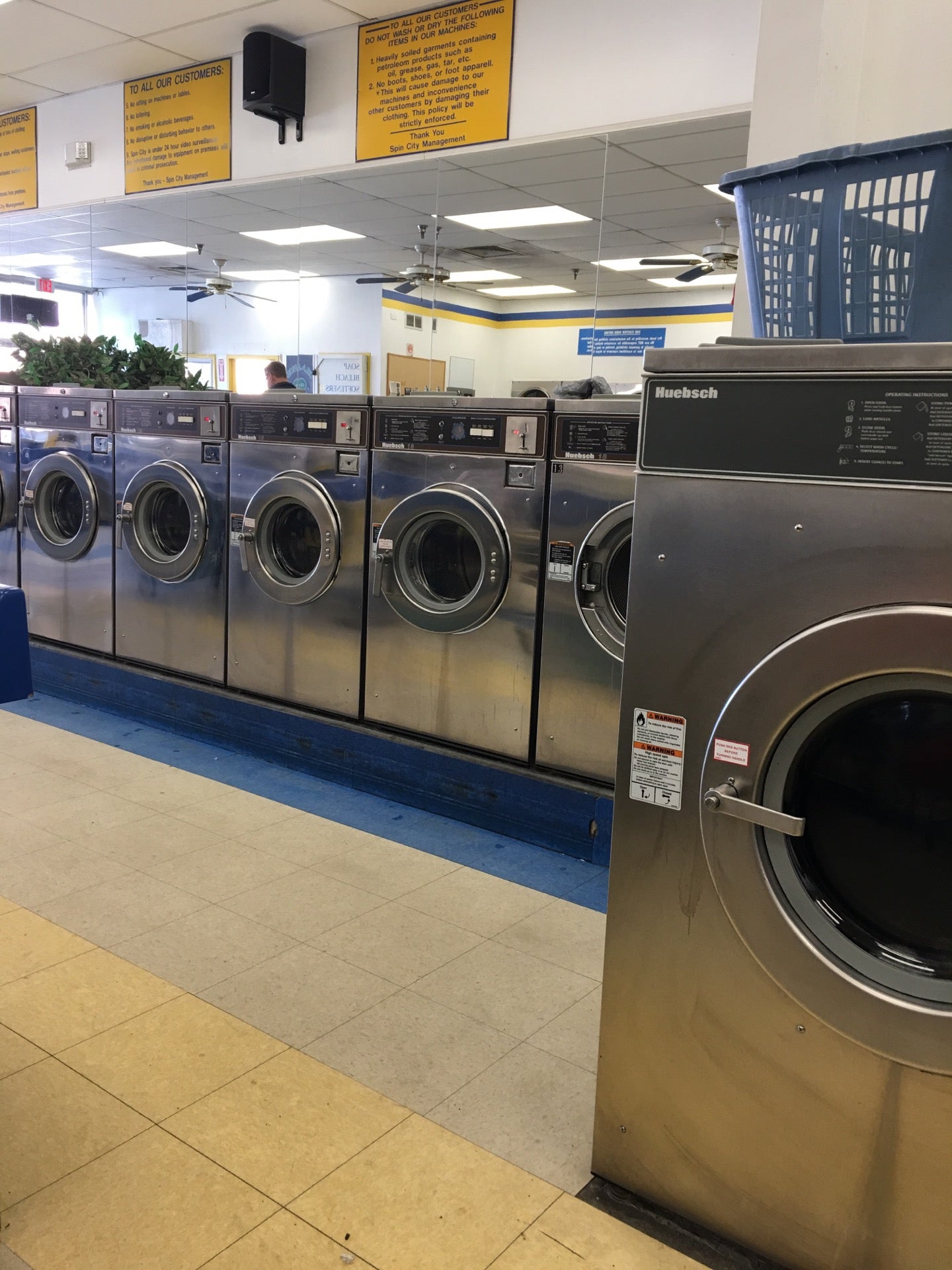 24 hour laundromat near me san antonio