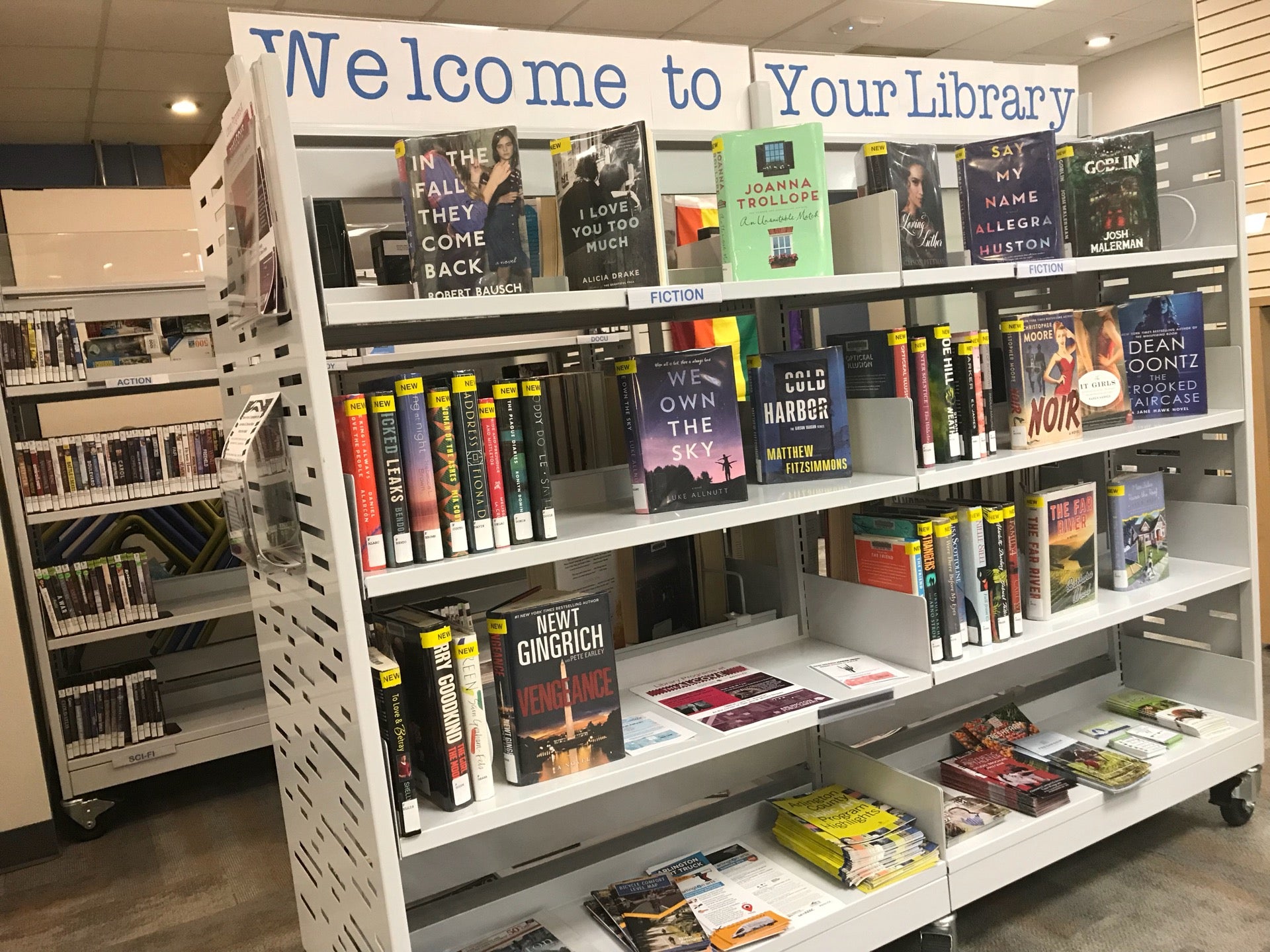 Arlington Public Library The Connection Crystal City Popup, 2117