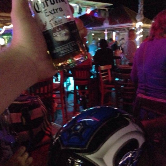 BJ's Cabana & Karaoke Bar, 2122 McCulloch Blvd N, Lake Havasu City, AZ