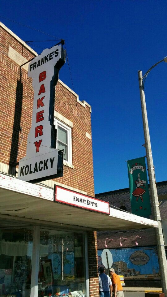 Montgomery, MN Map & Directions MapQuest