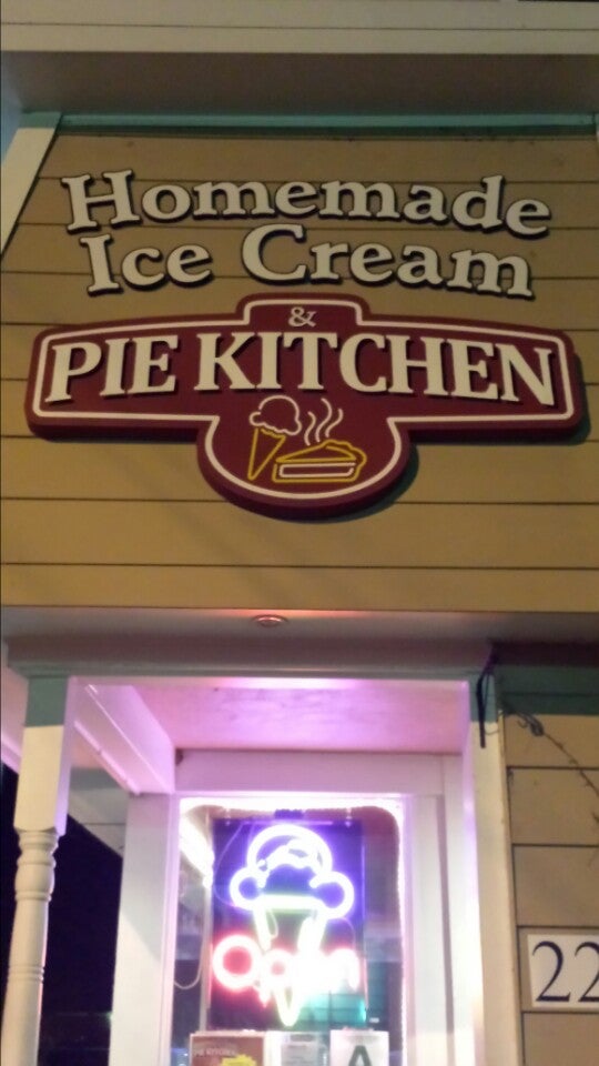 Homemade Ice Cream and Pie Kitchen, 2232 Frankfort Ave, Louisville, KY