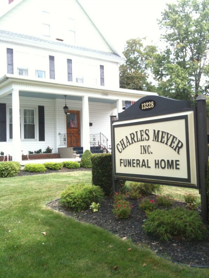 Meyer Chas Funeral Home, 13228 Broadway St, Alden, NY, Funeral