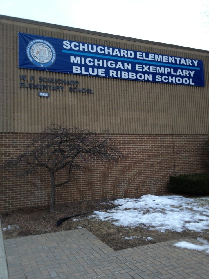 Schuchard Elementary School, 2900 Holly Dr, Sterling Heights, Michigan