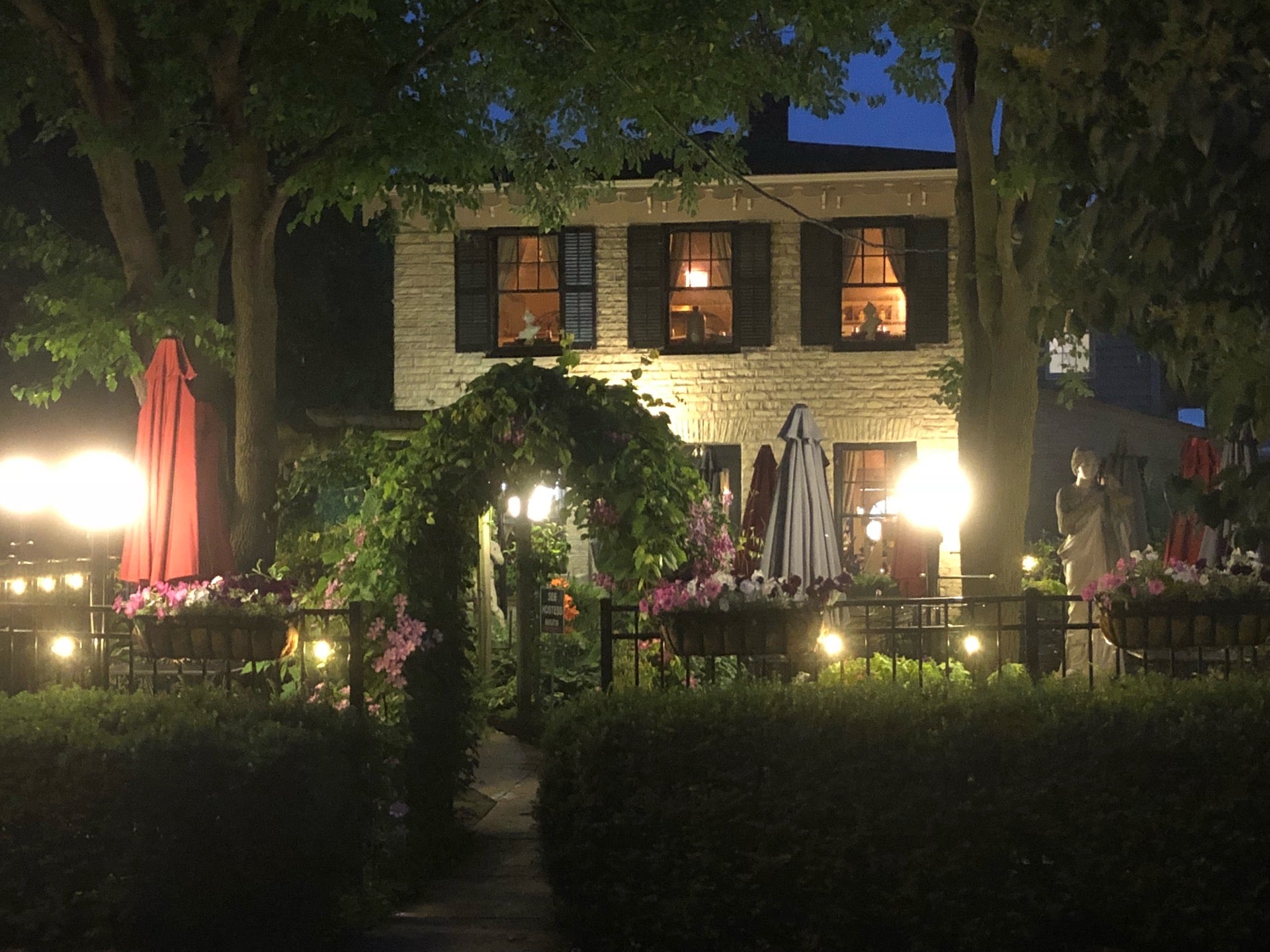 Villa Verone Ristorante 416 Hamilton St Geneva IL Restaurants Fine villa-verone-ristorante-416-hamilton-st-geneva-il-restaurants-fine