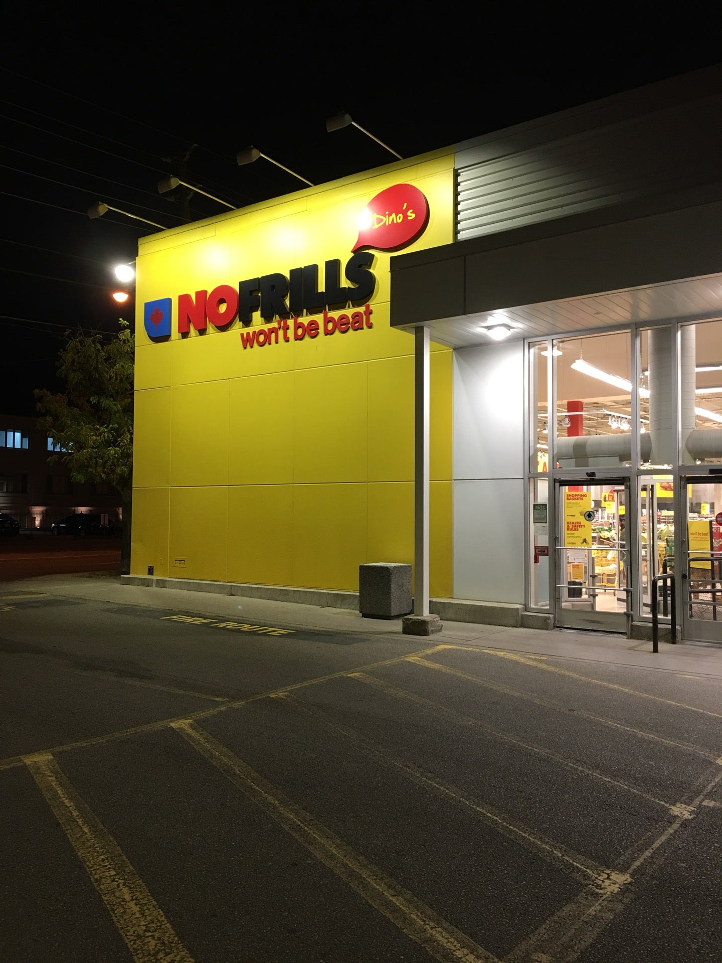 Dino's No Frills