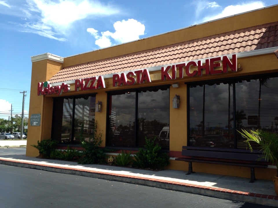 Flamingos Restaurant, 8701 Astronaut Blvd, Cape Canaveral, FL