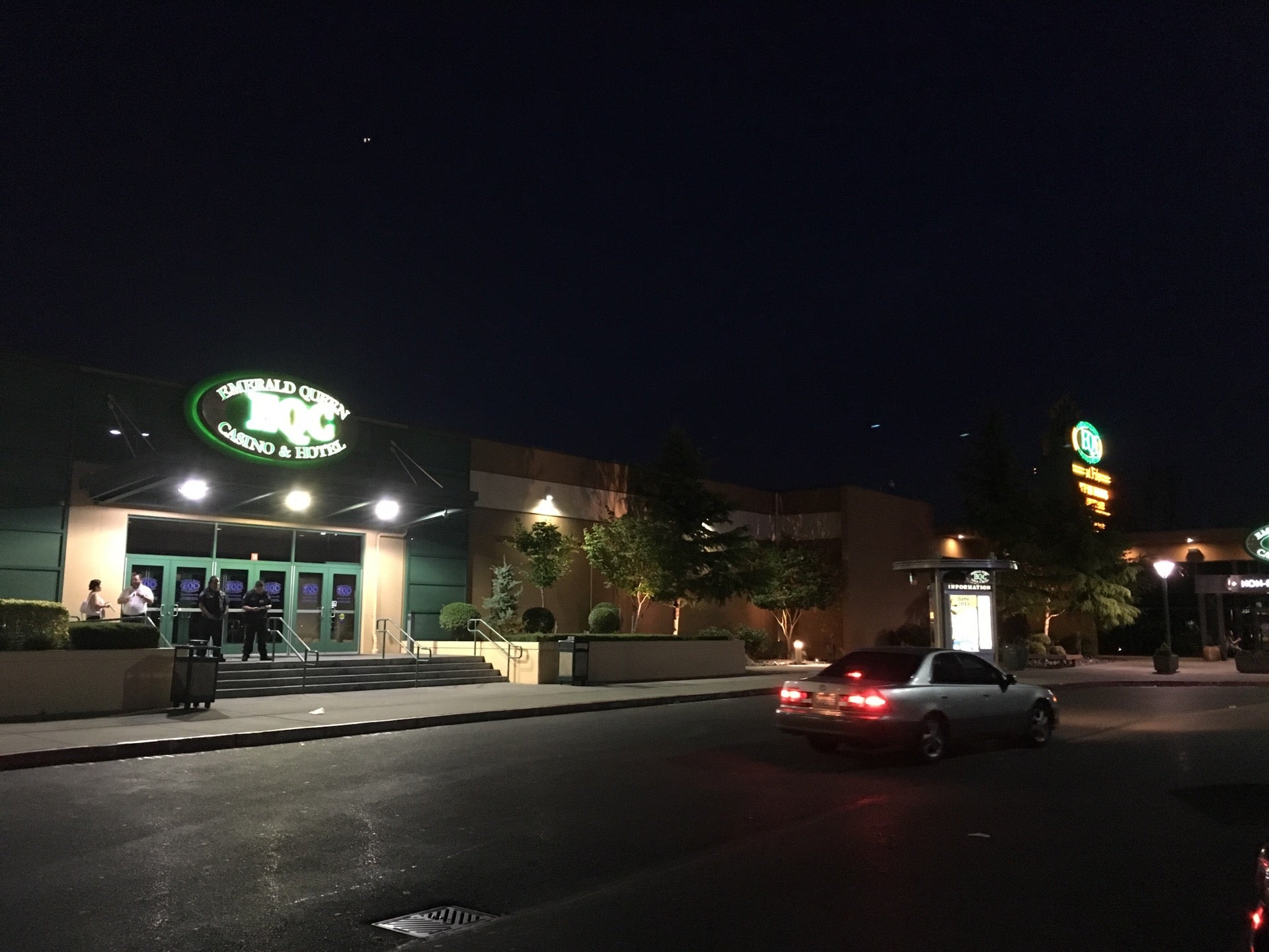 Emerald Queen Hotel & Casino, 5700 Pacific Hwy E, Fife, WA, Casinos