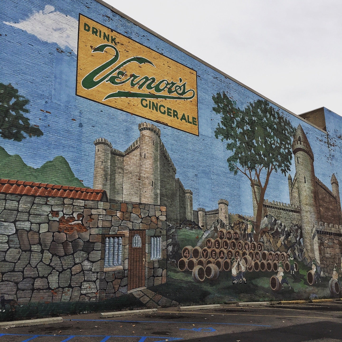 Vernor's Mural, 816 S Saginaw St North, Flint, MI, Monuments MapQuest