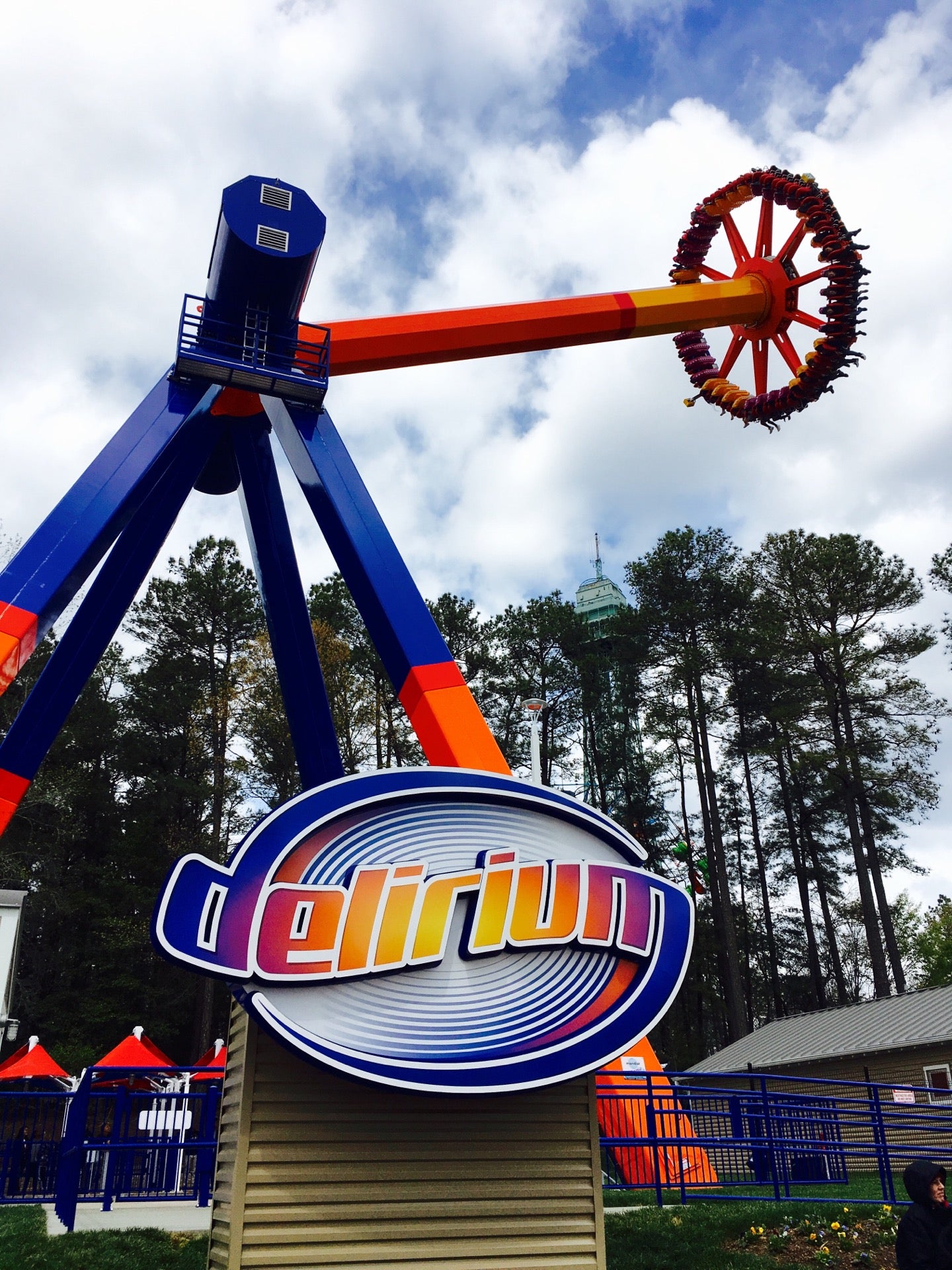 Delirium - Kings Dominion, 16000 Theme Park Way, Doswell, VA, Amusement ...