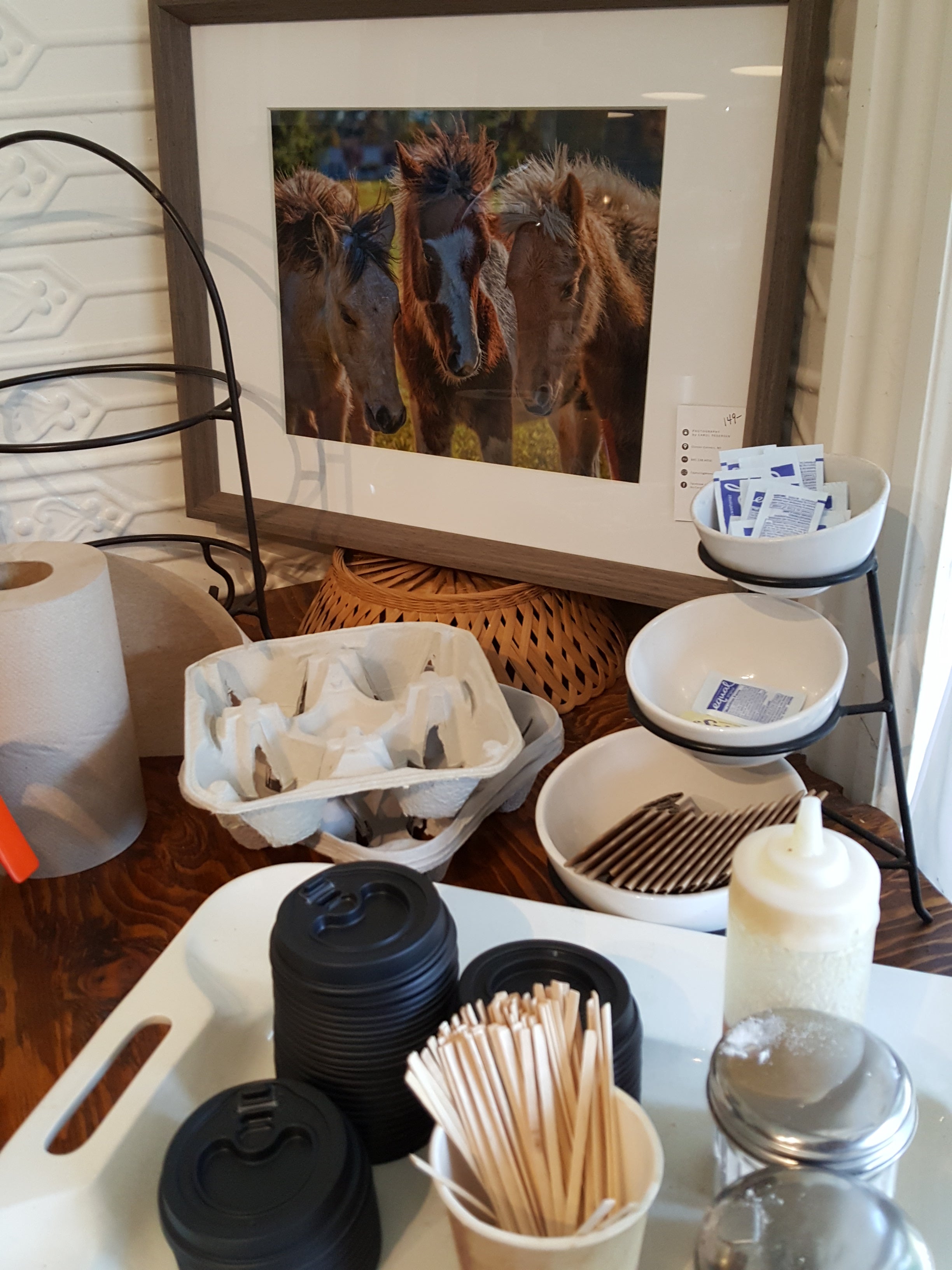 Jeanie Bean & Family, 2411 Salt Point Tpke, Clinton Corners, NY, Eating