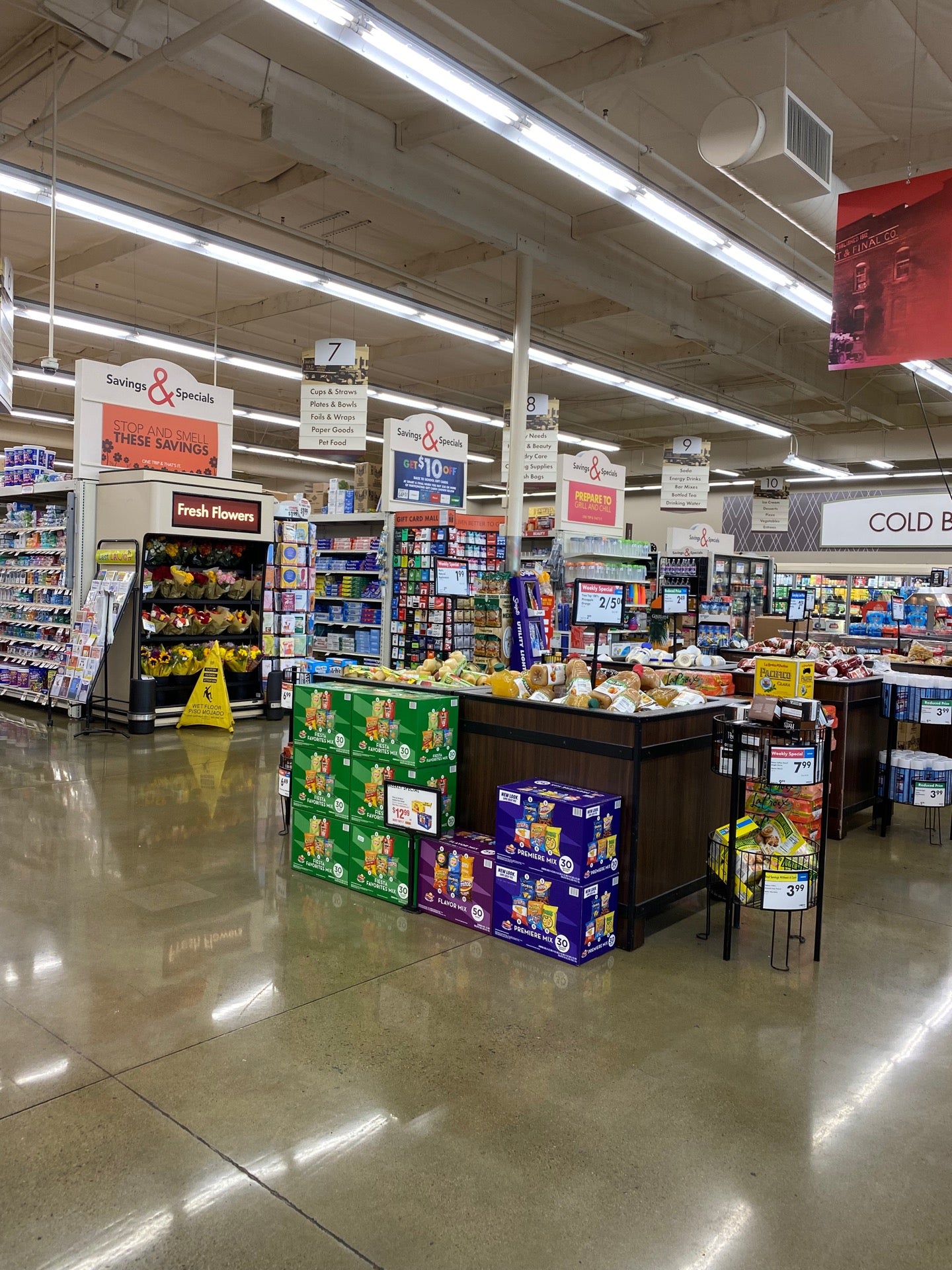 Smart & Final Extra!, 40 N 4th Ave, Unit D, Chula Vista, CA, Grocery