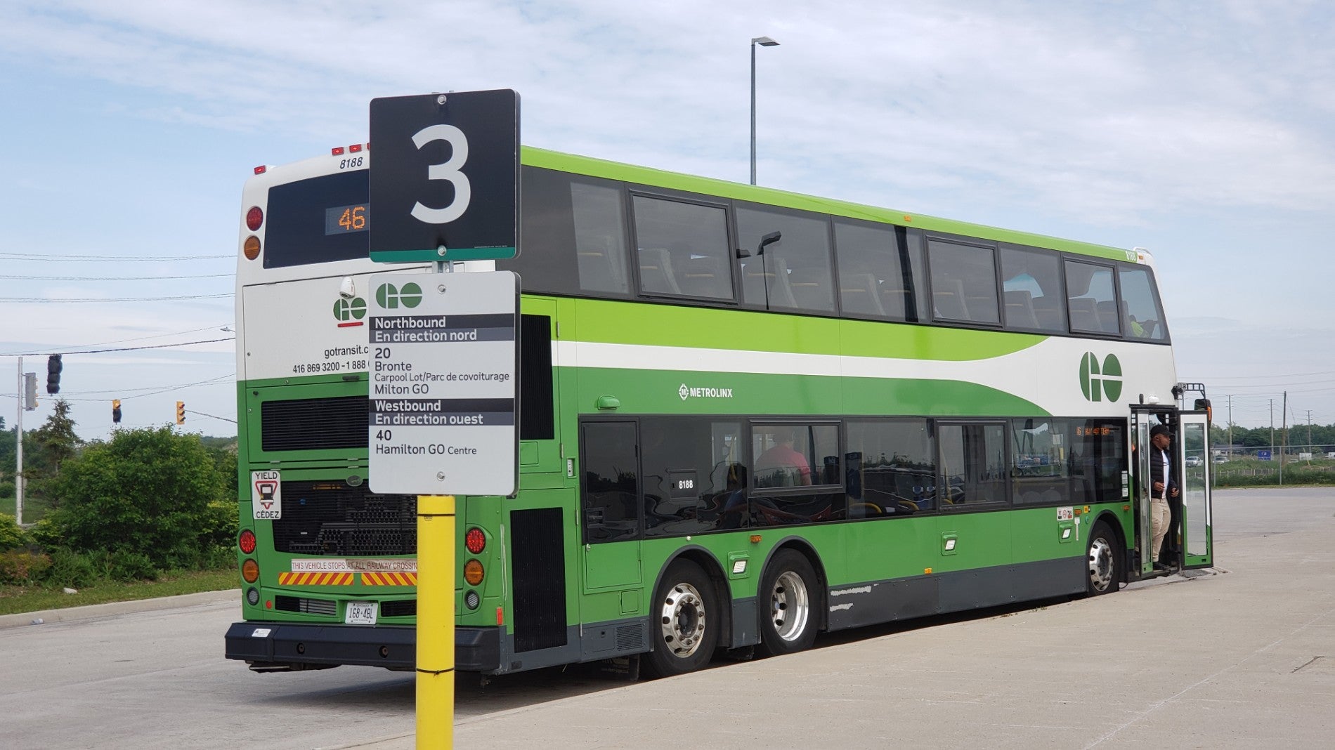 hwy-407-trafalgar-go-transit-carpool-lot-4180-trafalgar-rd-oakville