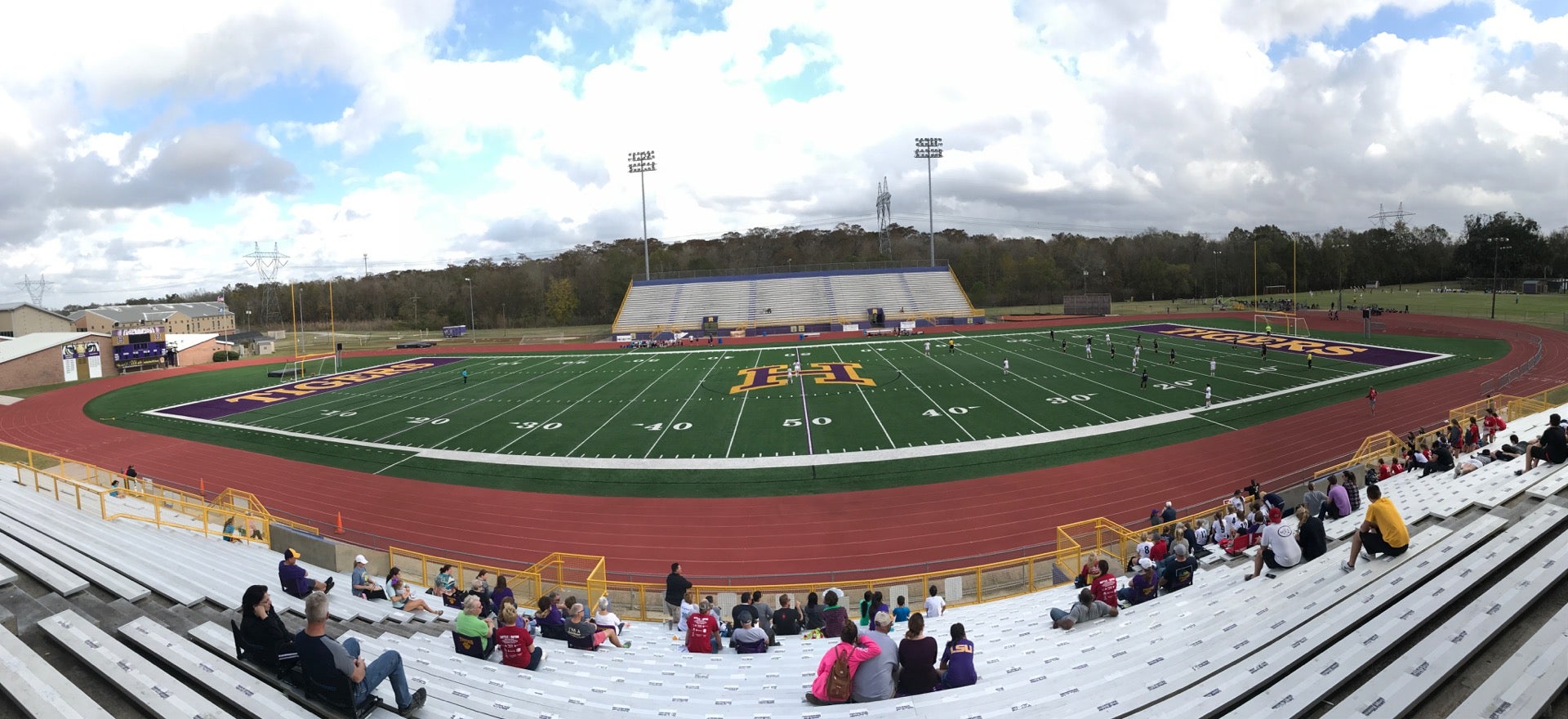 Hahnville High School Auditorium, 200 Tiger Dr, Boutte, LA, Schools