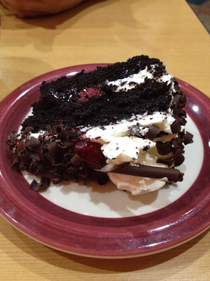 Nisqually Red Wind Casino, 12819 Yelm Hwy SE, Olympia, WA, Eating