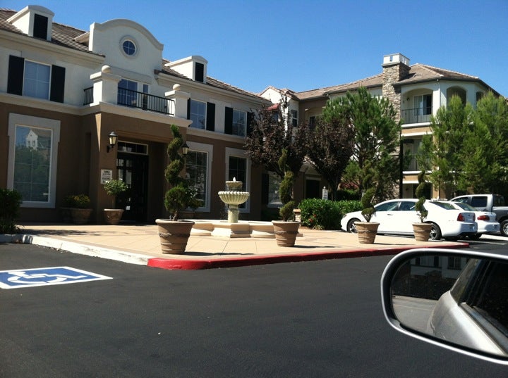 Victoria Arbors Apartment Homes, 7922 Day Creek Blvd, Rancho Cucamonga