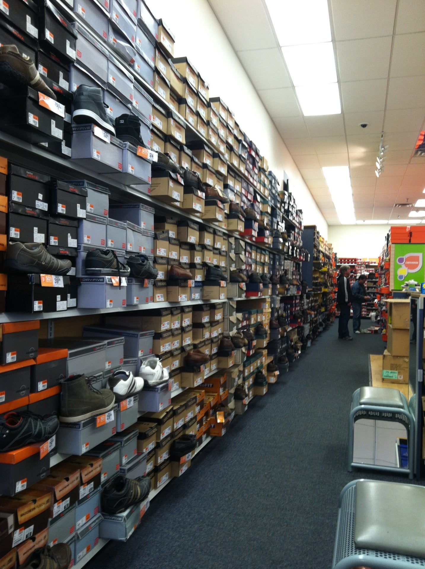 Rack room shoes discount burlington