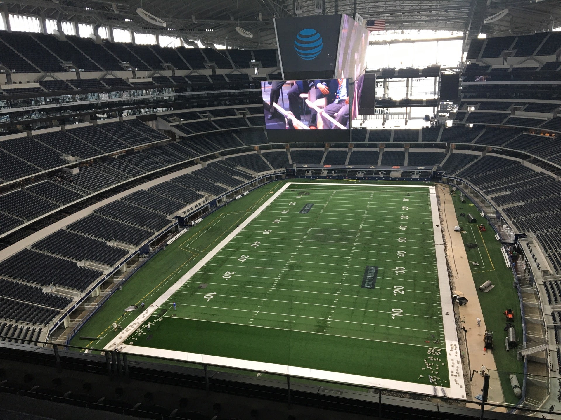 Dallas Cowboys Pro Shop, 1 at T Way, Arlington, TX, Sporting Goods -  MapQuest