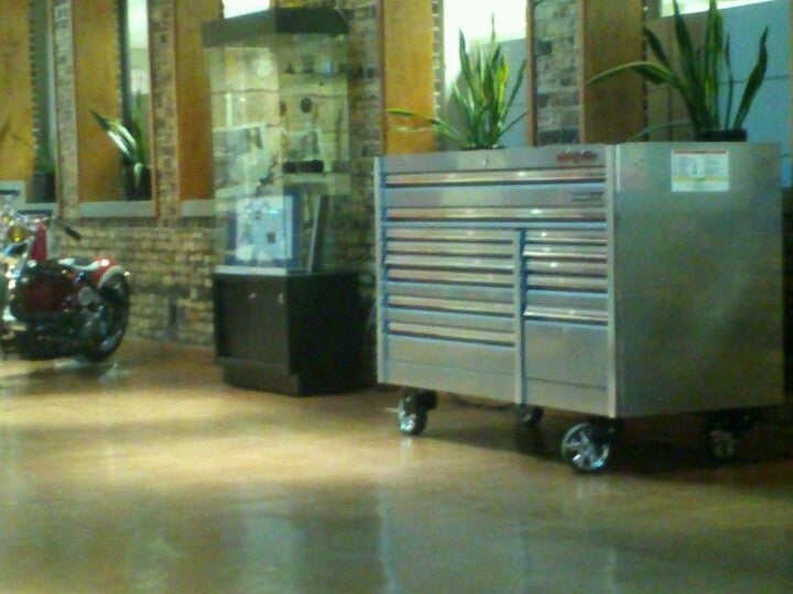 Snapon Incorporated, 2801 80th St, Kenosha, WI, Office & Desk Space