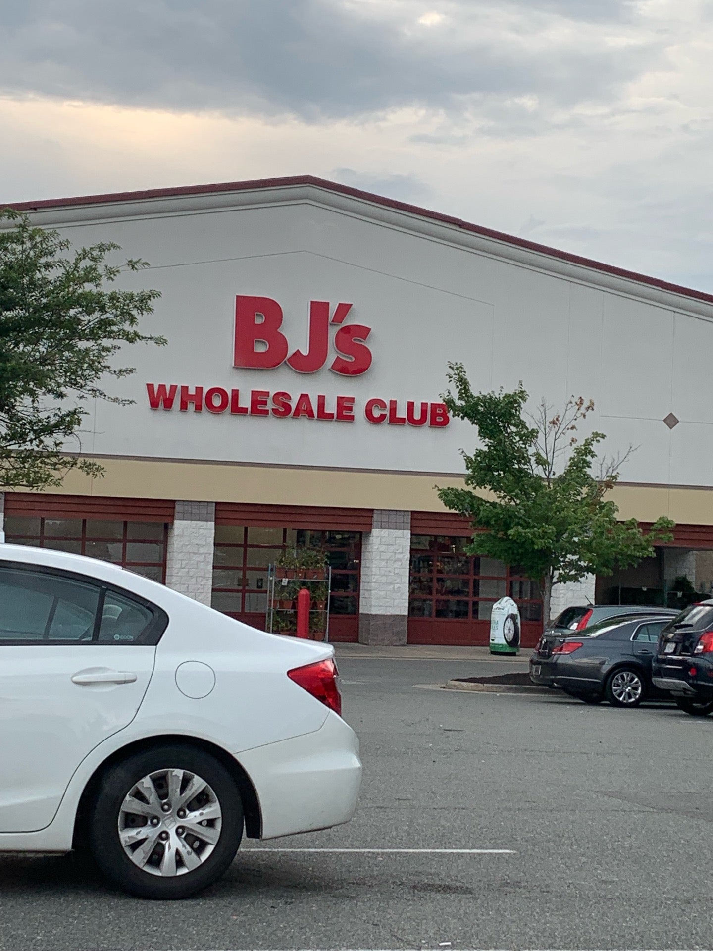 BJ's Wholesale Club, 7260 Bell Creek Rd, Mechanicsville, VA, Gas