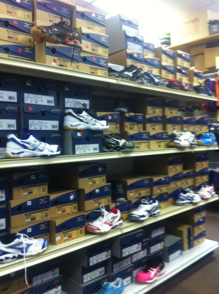 Volleyball Corner, 2160 Lincoln Hwy E, East Lampeter Twp, PA, Sports