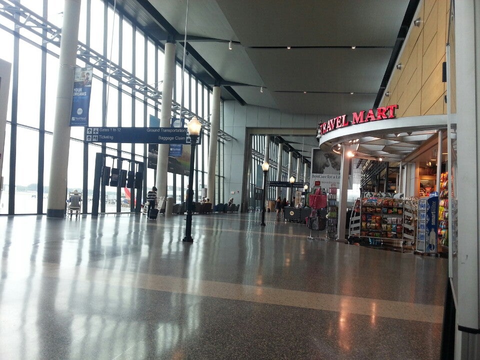 Bradley International AirportBDL, 11 Schoephoester Rd, Windsor Locks