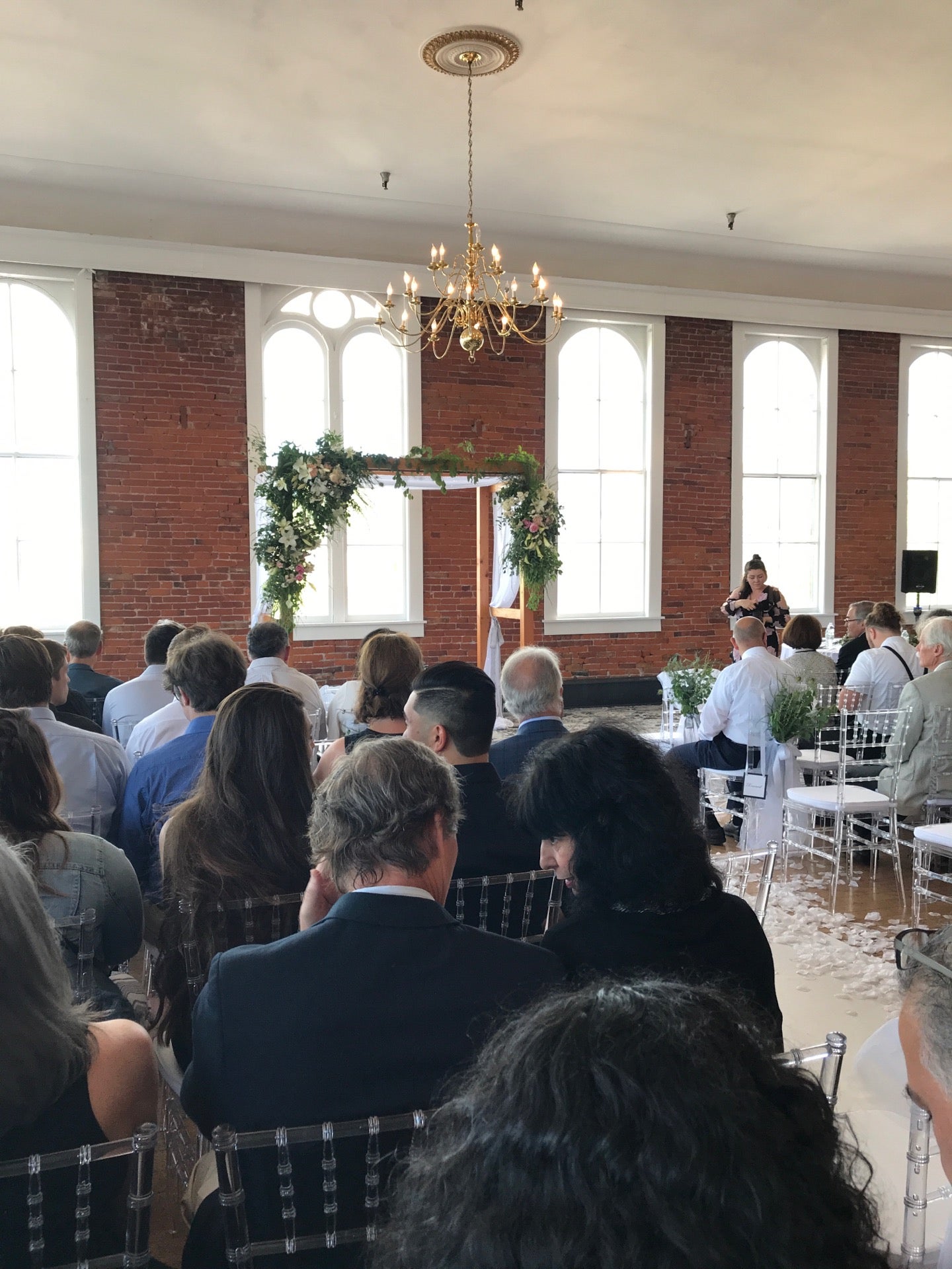 The Reed Opera House Mall, 189 Liberty St NE, Salem, OR, Monuments