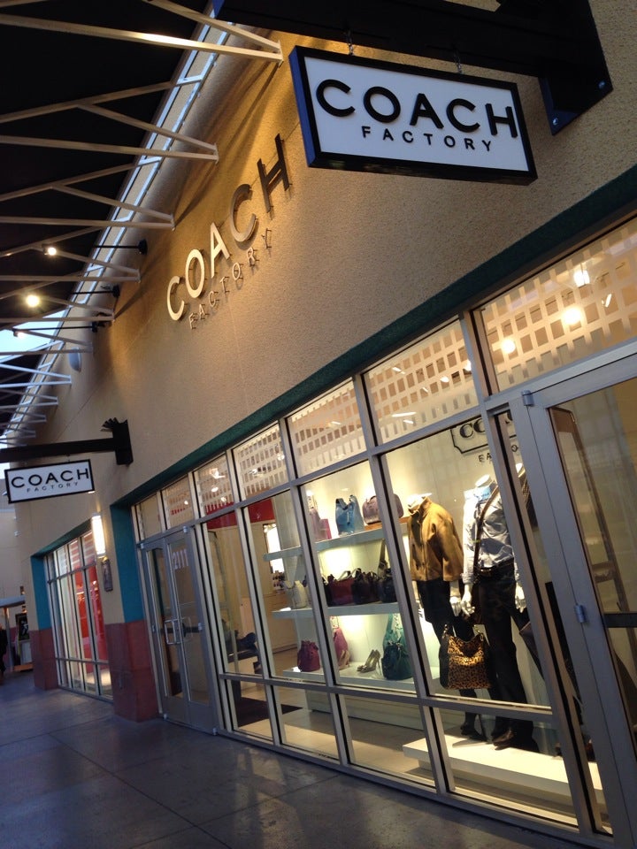 COACH Outlet - Closed, 795 South Grand Central Parkway, Space #2215, Las  Vegas, NV, Accessories-Fashion - MapQuest