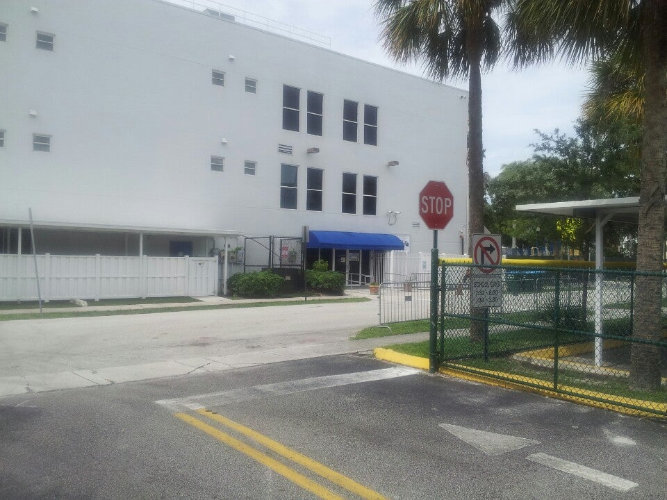 Ben Gamla Charter School, 2620 Hollywood Blvd, Hollywood, FL - MapQuest