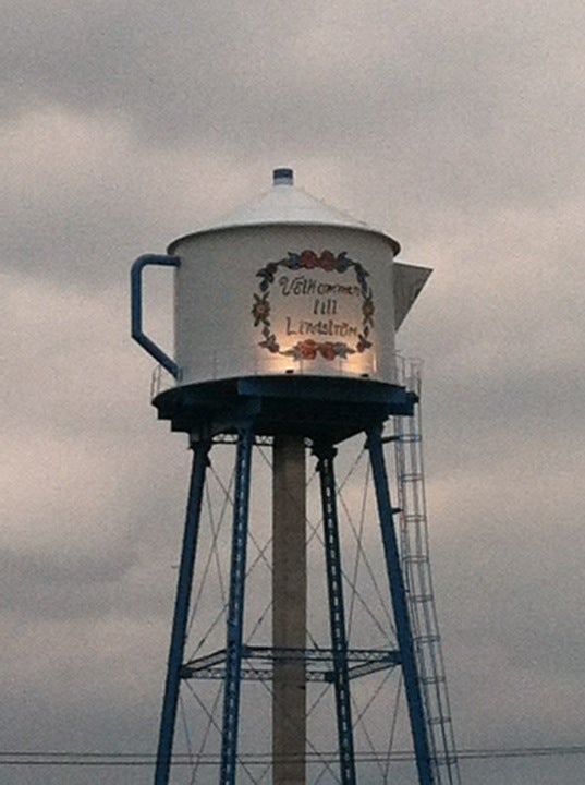 Coffee Pot Water Tower, 12849 1st Ave N, Lindstrom, MN, Monuments