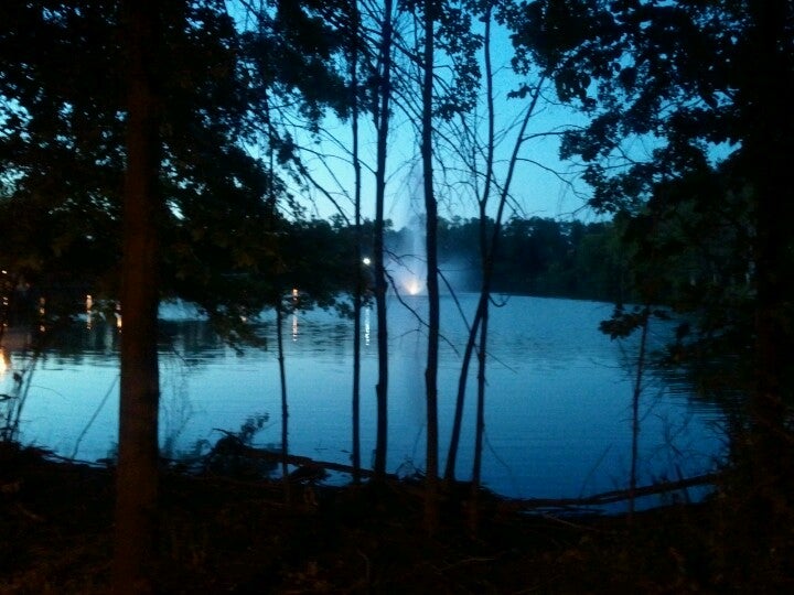 Coe Lake, Berea Commons, Berea, OH MapQuest