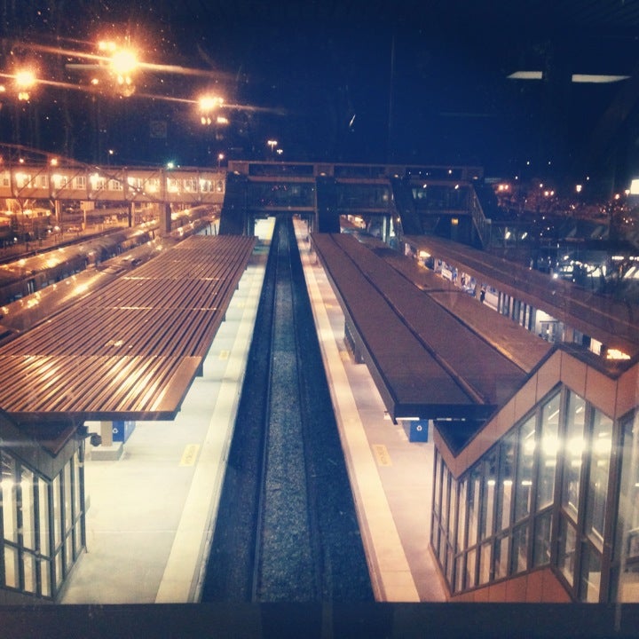 CrotonHarmon Amtrak and Metro North Station, 1 Croton Point Ave