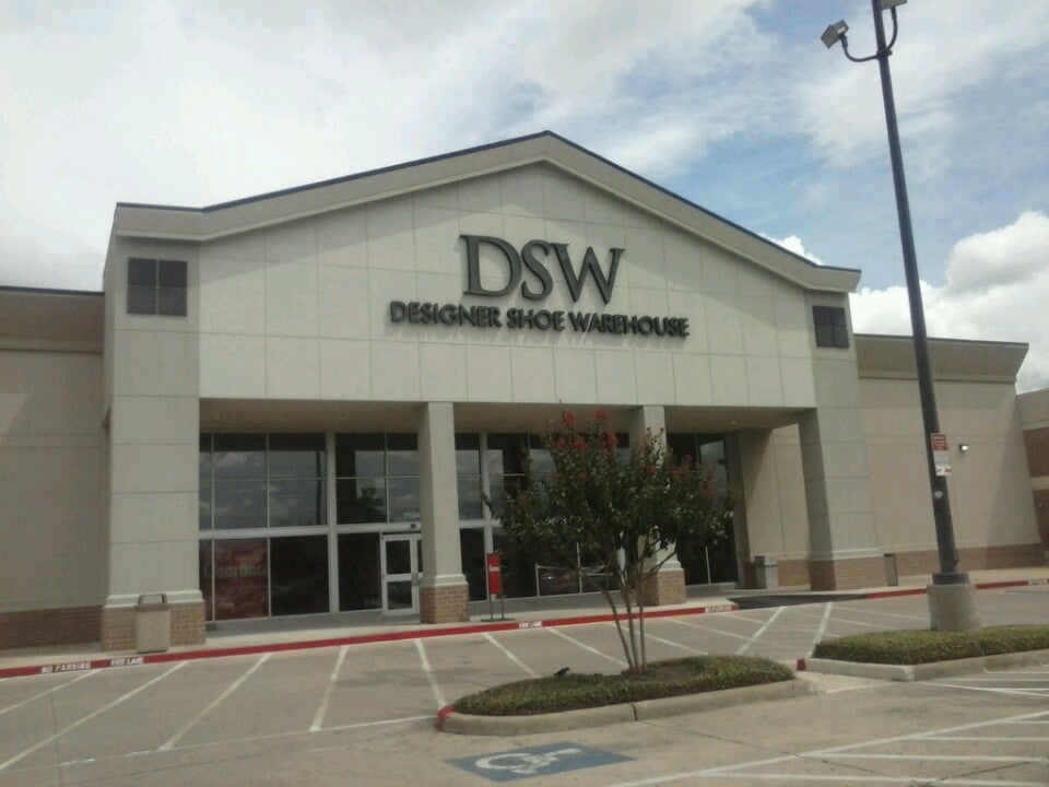 DSW Designer Shoe Warehouse, 7534 Westheimer Road, Westheimer Crossing,  Houston, TX, Clothing Retail - MapQuest